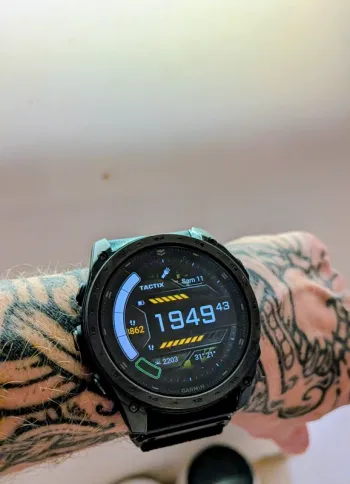 Gebrauchtes Garmin Tactix 8 Amoled 2025 bike — Bild 9 von 9