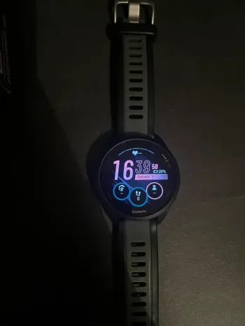 Garmin Forerunner 165 bike d'occasion — image 3 sur 4