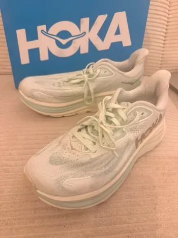 Tweedehands Hoka Clifton 10 bike — afbeelding 10 van 13