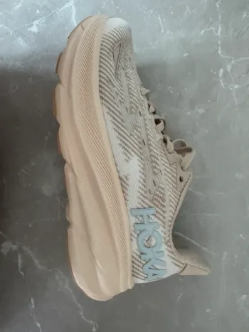 Hoka Clifton 9 bike d'occasion