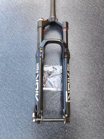 Used RockShox Lyrik Ultimate Flight Attendant 160mm 29" Fork