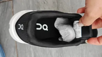 Used On Running On Cloud 6 bike — image 7 of 9