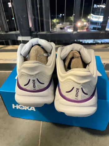 Hoka Shoes size 39 bike d'occasion — image 3 sur 4