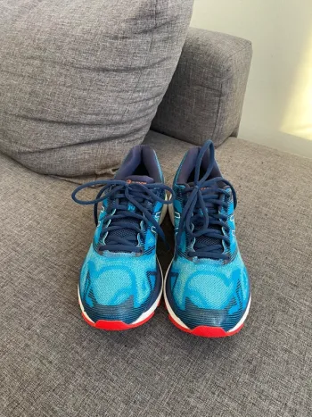 Used Asics Gel-Nimbus 19 bike — image 2 of 6