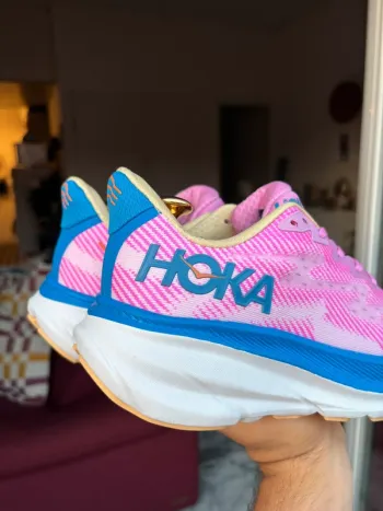 Tweedehands Hoka Clifton 9 bike — afbeelding 3 van 10