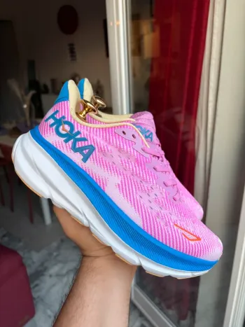 Tweedehands Hoka Clifton 9 bike