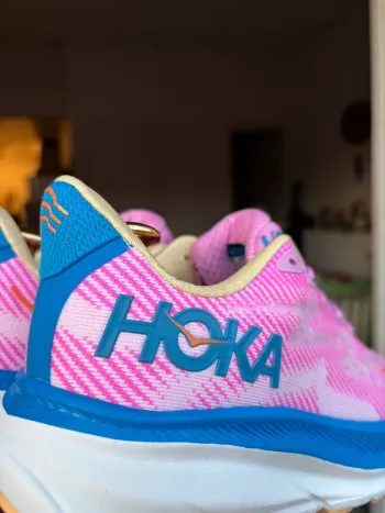 Tweedehands Hoka Clifton 9 bike — afbeelding 5 van 10