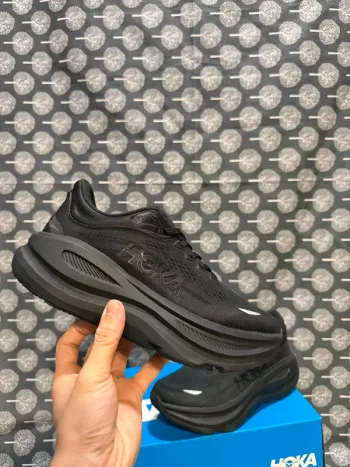 Tweedehands Hoka Shoes Size 39 bike — afbeelding 3 van 5