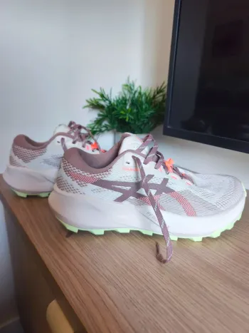 Gebrauchtes Asics Trabuco 14 bike