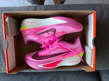 Brugt Nike Zoom Fly 6 bike