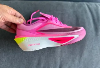 Używany Nike Zoom Fly 6 bike — zdjęcie 3 z 4