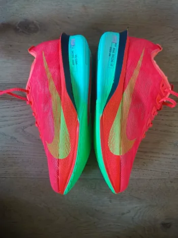 Used Nike Vaporfly 4 bike — image 2 of 9