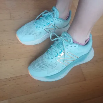 Brugt New Balance Sneakers bike — billede 2 af 11
