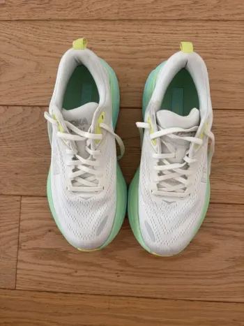 Tweedehands Hoka Bondi 8 bike