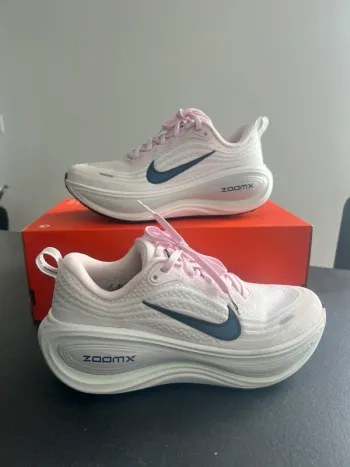 Použité Nike Vomero Plus bike