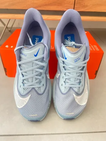 Used Nike Zoom Fly 6 bike — image 4 of 9