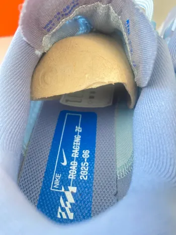 Used Nike Zoom Fly 6 bike — image 5 of 9