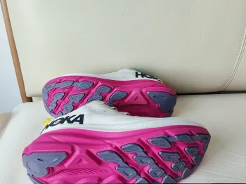 Used Hoka Cream Shoes Size 40 bike — image 3 of 5