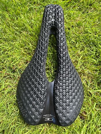 Gebrauchtes Selle Italia Novus Boost Evo 3D Kit Carbonio Superflow 2025 bike