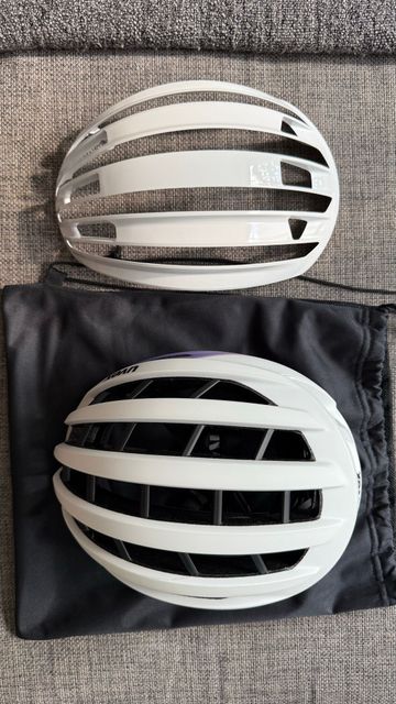 Brugt Uvex Surge Aero MIPS Helmet 2025 bike — billede 4 af 4