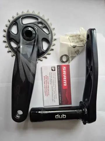 Käytetty Sram GX Eagle DUB Crank Drivetrain & Pedals