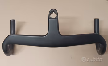 Altro Manubrio integrato aero in carbonio 420x110mm 2026 bike de segunda mano
