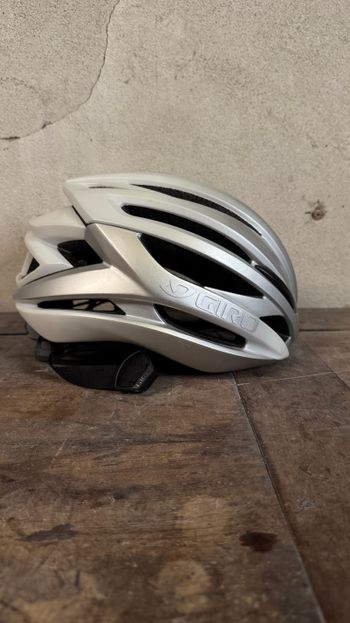 Giro Syntax Helmet 2020 bike d'occasion — image 4 sur 7