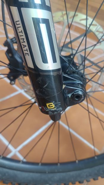 Brugt RockShox Zeb Select Fork 2025 bike — billede 5 af 7