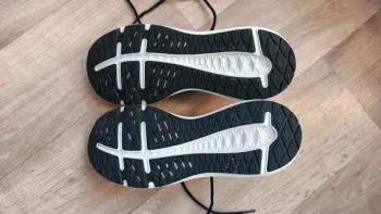 Tweedehands Asics Running Homme bike — afbeelding 4 van 6