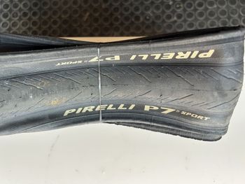 Used Pirelli P7 Sport 700x32C bike