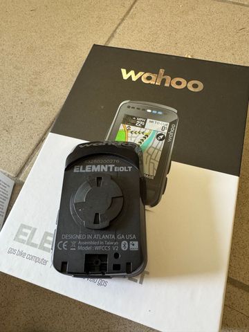 Used Wahoo Elemnt Bolt V2 2025 bike — image 3 of 4