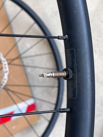 Used Stans Notubes Crest MK4 MTB Wheels 2022 bike — image 7 of 7