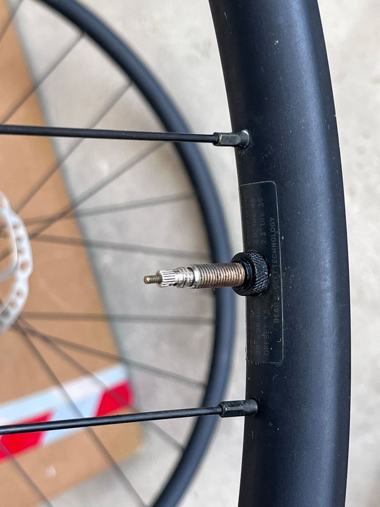 Brugt Stans Notubes Crest MK4 MTB Wheels 2022 bike — billede 7 af 7