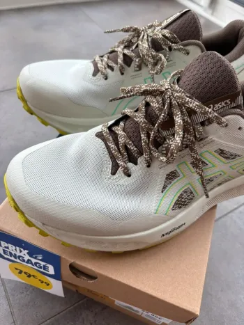 Asics gel sonoma 8 bike d'occasion — image 2 sur 7