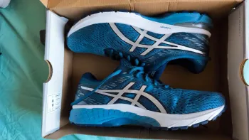 Brugt Asics GT-2000 9 bike — billede 2 af 7