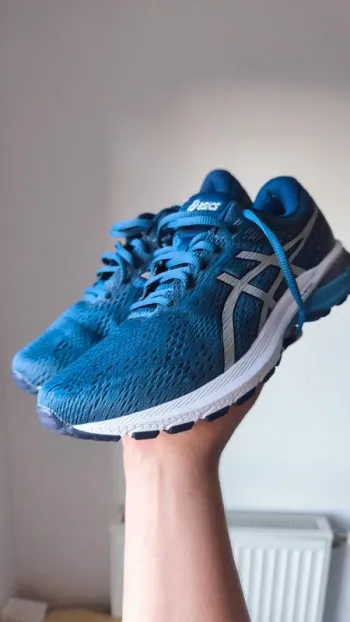 Gebrauchtes Asics GT-2000 9 bike