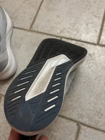 Używany Adidas Laufschuh bike — zdjęcie 6 z 6