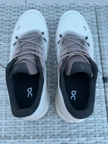 Gebrauchtes On Running On Shoes bike — Bild 7 von 8