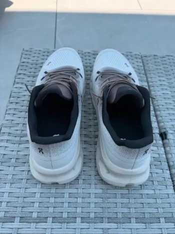 Gebrauchtes On Running On Shoes bike — Bild 5 von 8