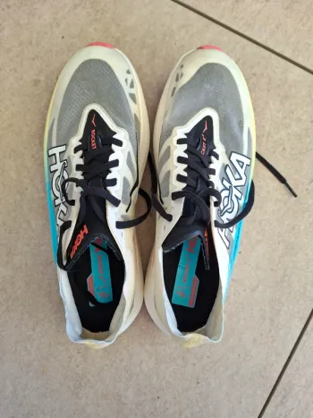 Tweedehands Hoka Rocket x2 bike — afbeelding 3 van 4