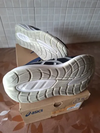 Gebrauchtes Asics Gel Cumulus 28 bike — Bild 3 von 5