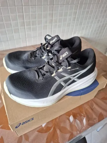 Tweedehands Asics Gel Cumulus 28 bike