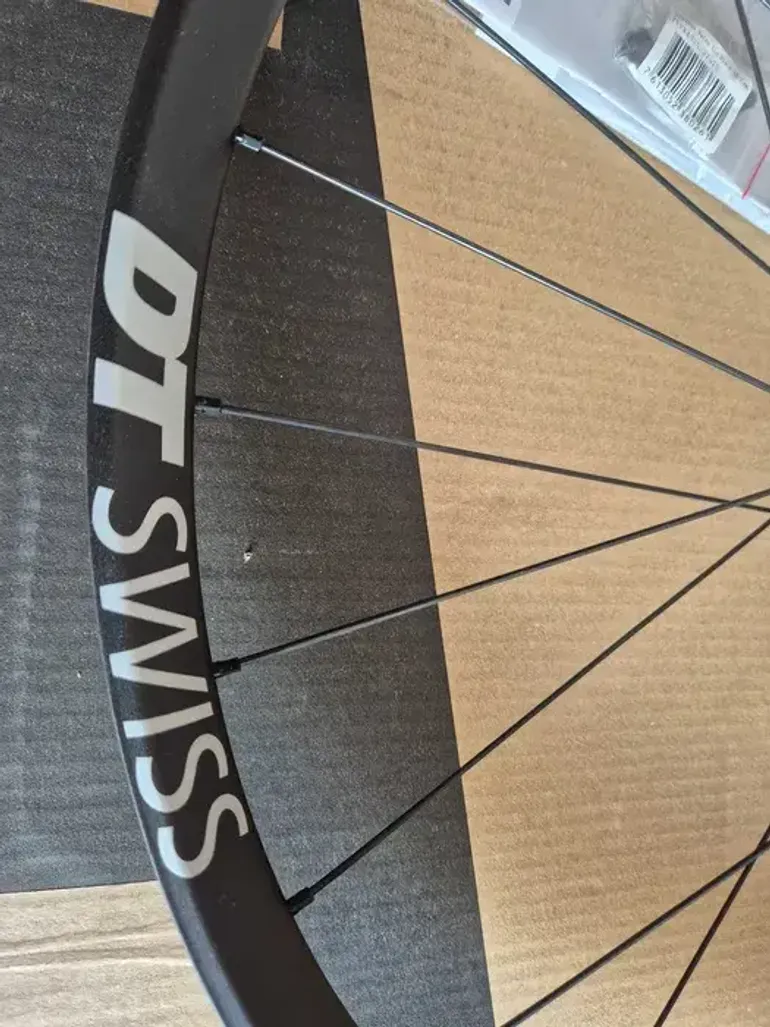 Brugt Dt Swiss FR1500 bike — billede 3 af 7