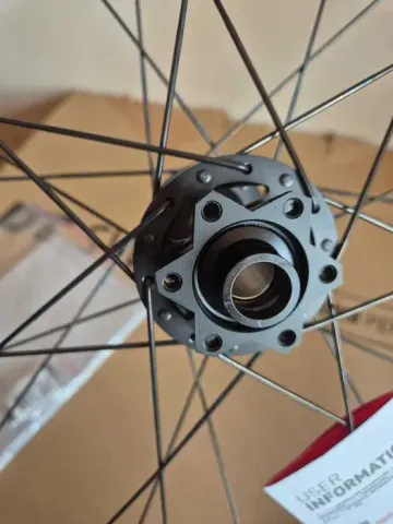 Brugt Dt Swiss FR1500 bike — billede 6 af 7