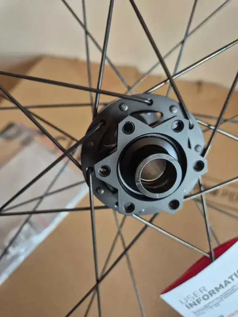 Brugt Dt Swiss FR1500 bike — billede 6 af 7