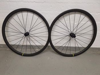 Used Mavic Cosmic SL 34 Carbon bike