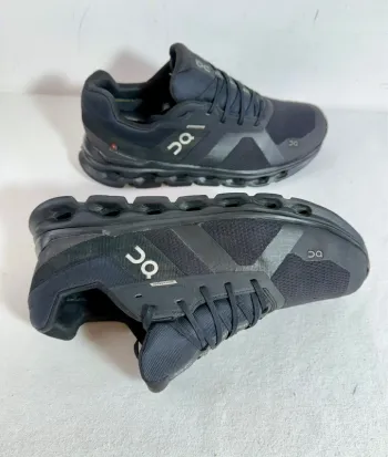 Used On Running Cloudrunner Waterproof bike — image 3 of 8