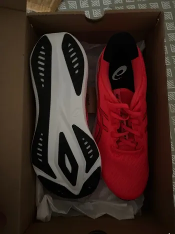 Tweedehands Asics Versablast 4 bike — afbeelding 5 van 6
