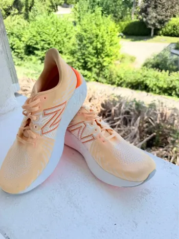 Gebrauchtes New Balance Fresh Foam 1080 bike — Bild 2 von 6