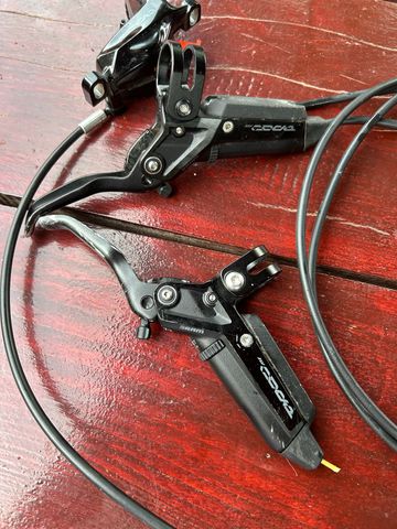 Used Sram Code Silver Stealth (Code Ultimate) + 200mm HS2 rotors 2025 bike — image 2 of 8